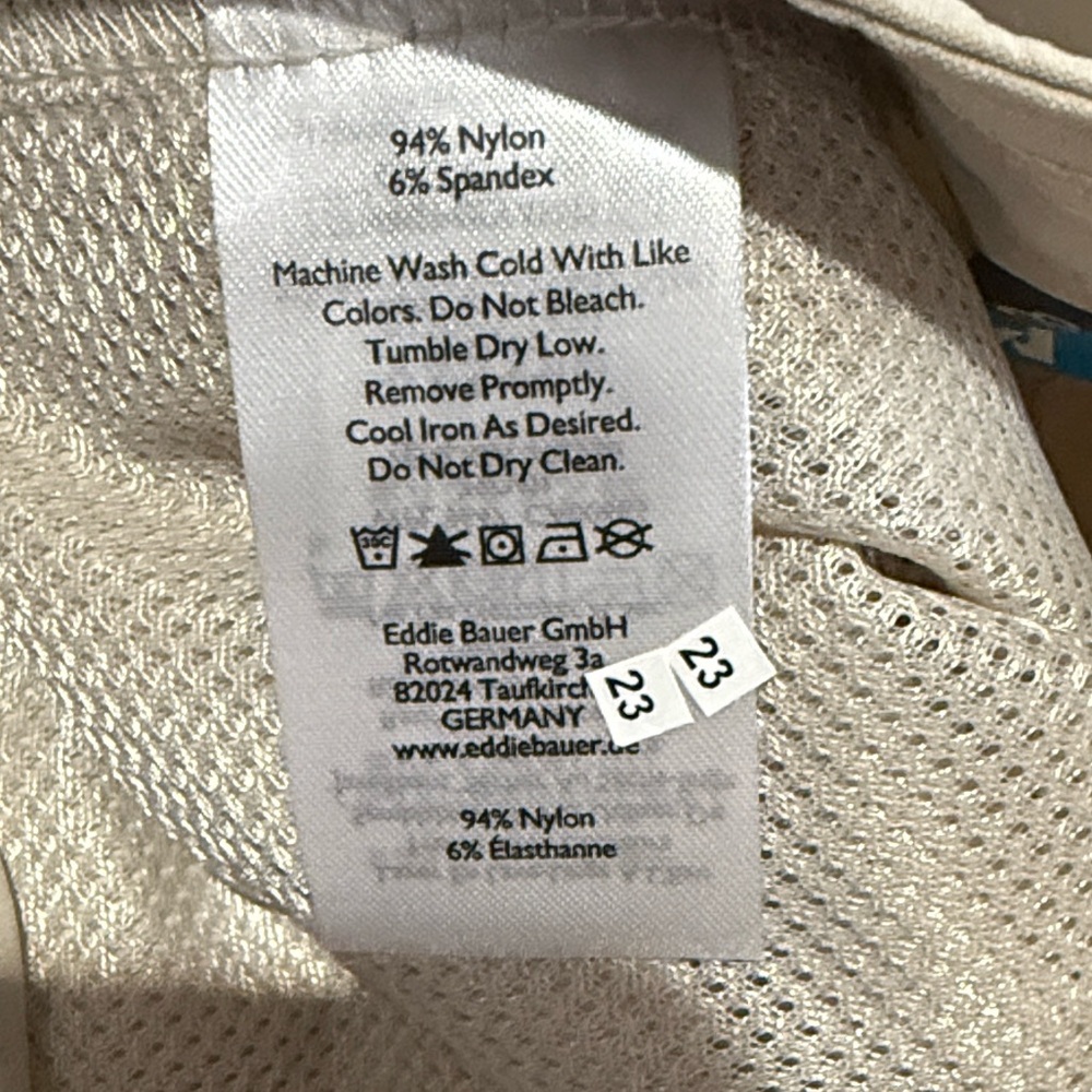 NWT Eddie Bauer Light Khaki Guide Capri Pants Size 4 - Picture 9 of 9